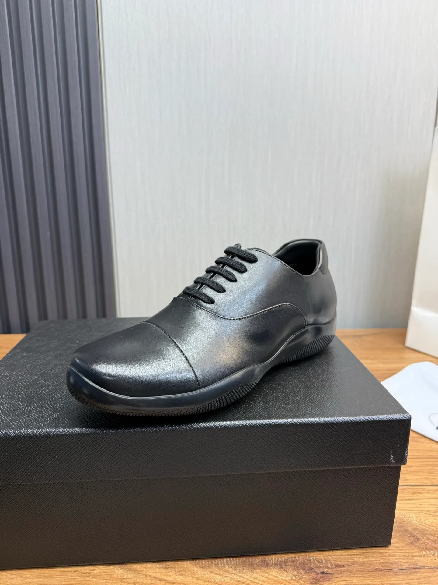 Men's shoes 💰760💰 [PRADA] New models synchronized with the official website, high-quality shipments ✔️Best sellers🔥 Original cowhide + cowhide lining, 1🆚1 replica, original original sole, 38-45 (men's 38.45 custom-made, non-refundable)